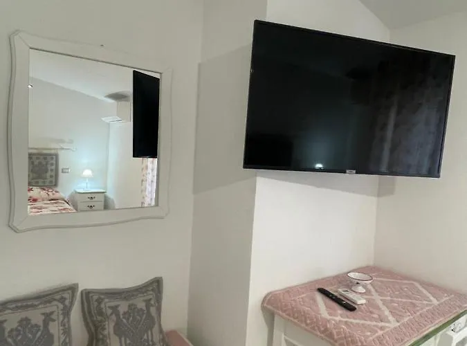 Il Vicoletto Aria Ona Guest house 3*