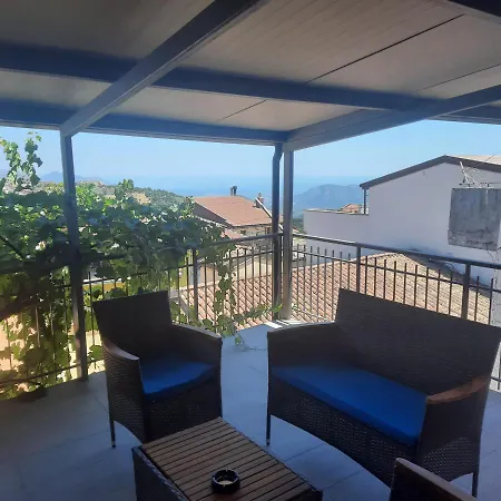 Il Vicoletto Aria Ona 3* Villagrande Strisaili