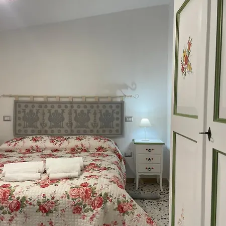 Il Vicoletto Aria Ona 3*
